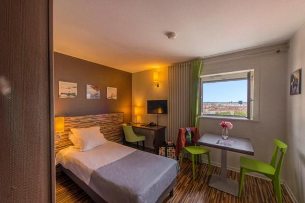 Studio,969047512:JPEG